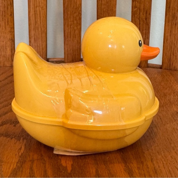 🌈 6/$60 Duck Soap Dish Yellow - Picture 3 of 5